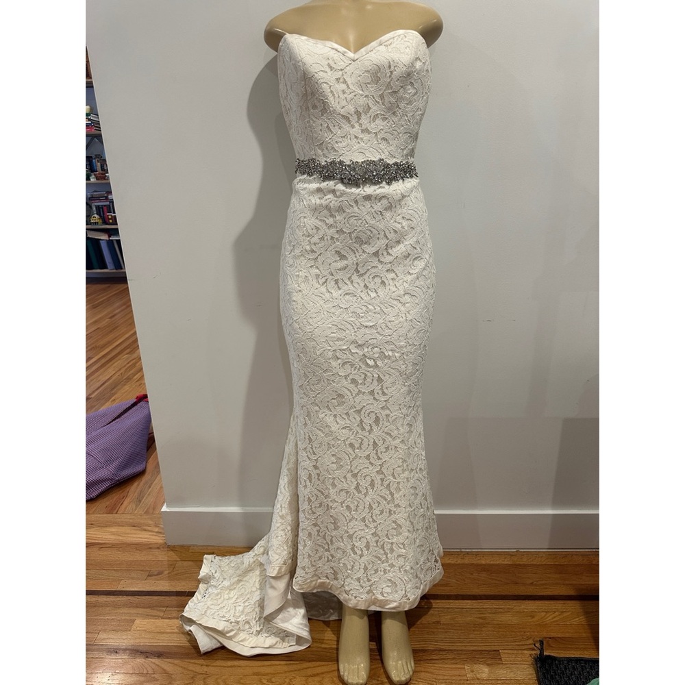 Amy Kuschel Ivory Floral Lace Bodycon Sweetheart Neck Wedding Dress Sz 8 Mermaid